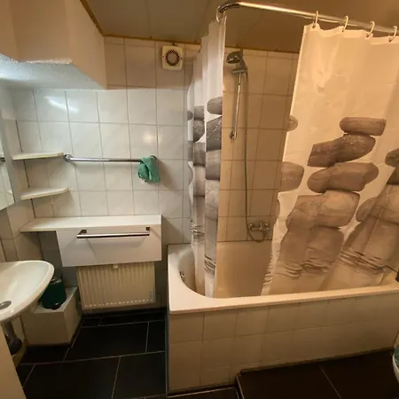 3x I I Free Parking I Wifi I Ruhige Lage Lägenhet