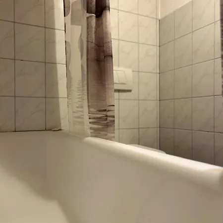 Lägenhet 3x I I Free Parking I Wifi I Ruhige Lage *